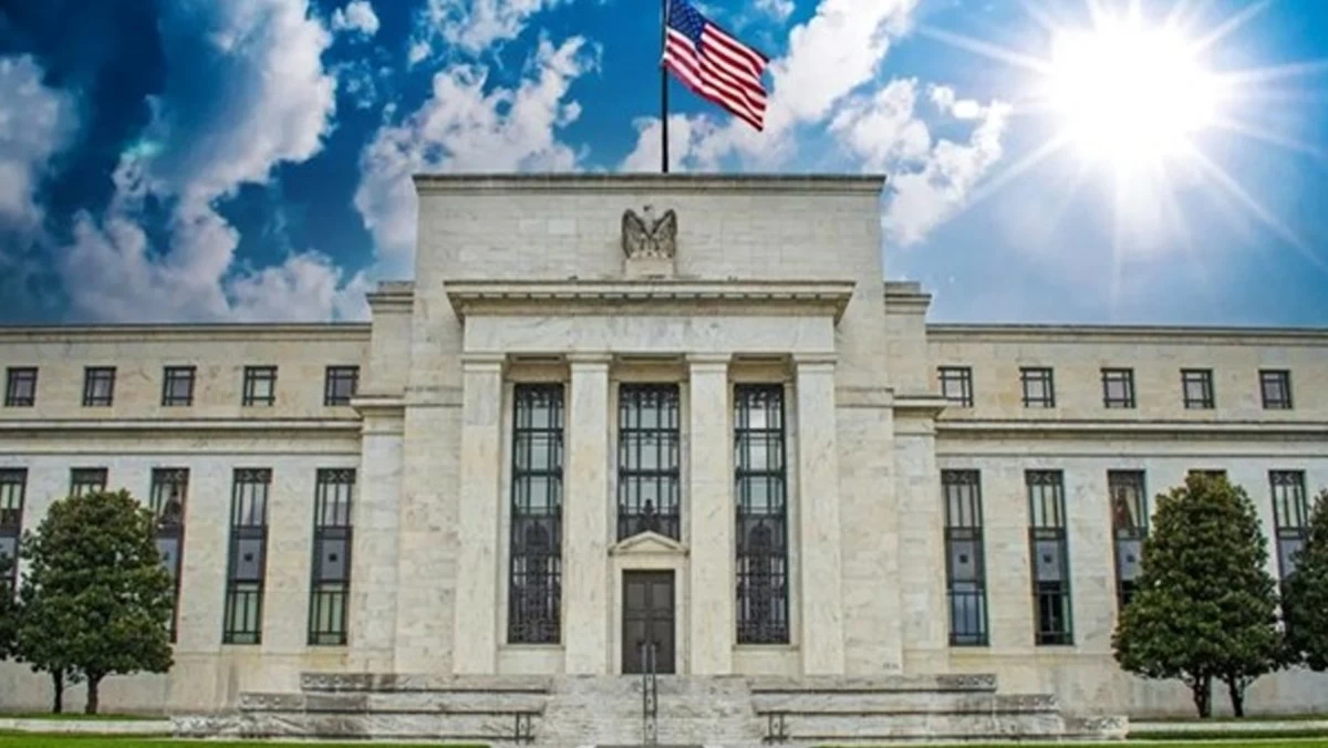'الفيدرالي الأميركي' يرفع سعر الفائدة 25 نقطة أساس