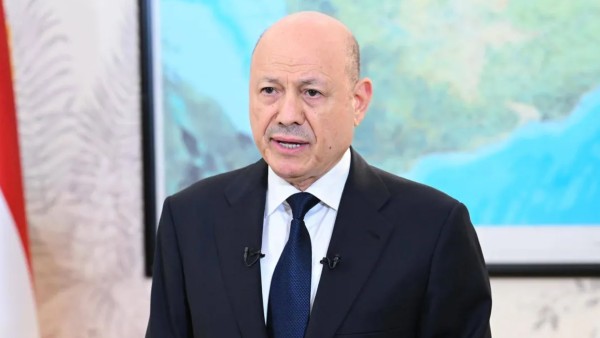العليمي: التطورات الأخيرة لن تغيّر هدفنا في استعادة الدولة وإنهاء تهديد الحوثيين