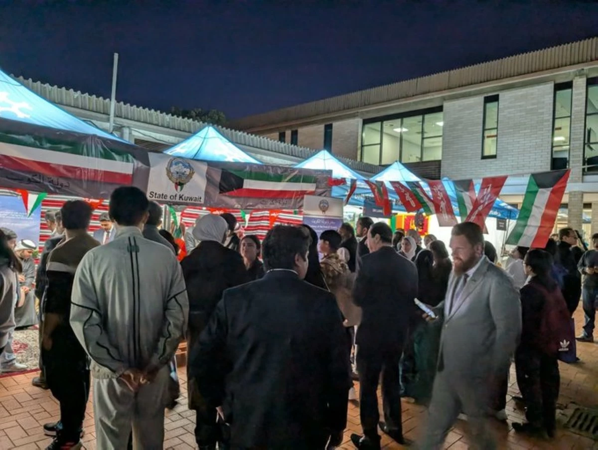 سفير الكويت لدى أستراليا: المشاركة في اليوم الثقافي بجامعة كانبرا تعكس ثراء الهوية الكويتية وتعزز التواصل بين الشعوب