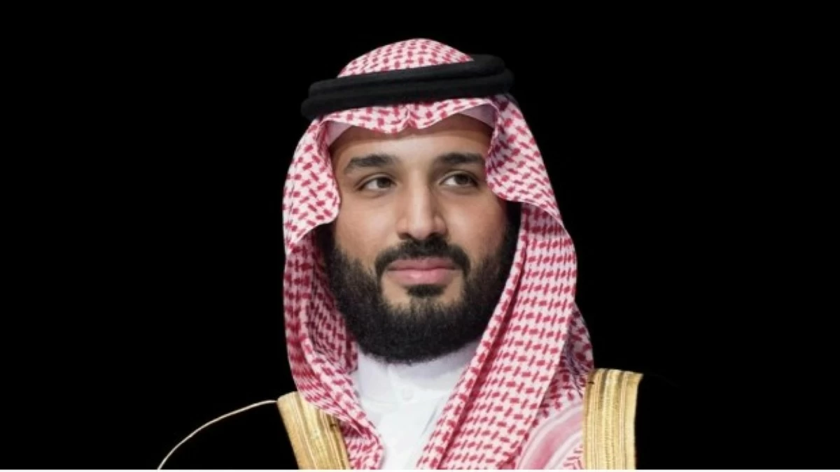 ولي العهد السعودي يطلق 'إكزوبوت' أولى سيارات 'سير'