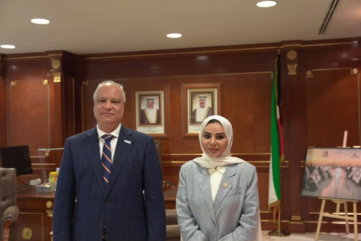 وزيرة 'الشؤون': تعزيز التعاون الإنساني والخيري مع مفوضية اللاجئين وفق الأطر القانونية