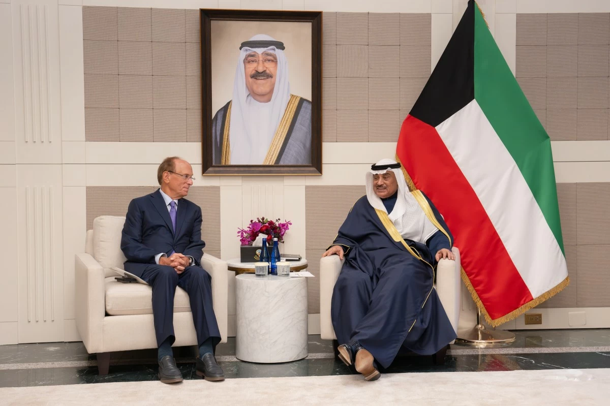 ممثل الأمير يبحث فرص الاستثمار والتعاون الاقتصادي مع قيادات 'غولدمان ساكس' و'بلاك روك' و'كيه كيه آر'