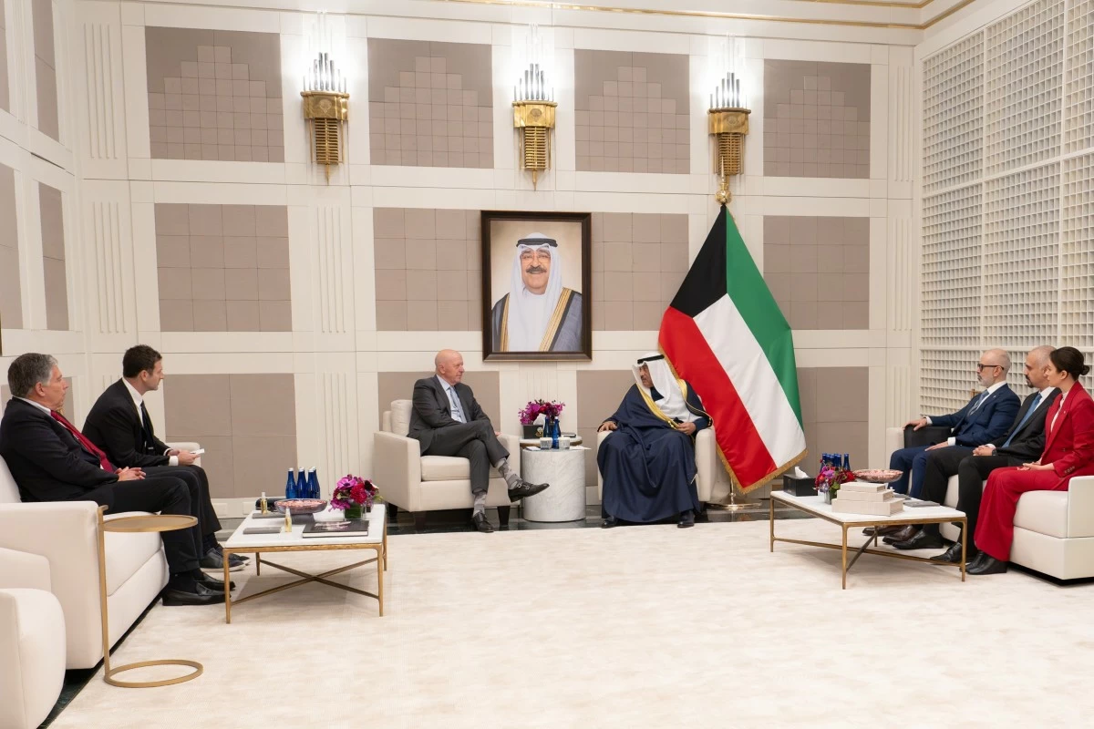 ممثل الأمير يبحث فرص الاستثمار والتعاون الاقتصادي مع قيادات 'غولدمان ساكس' و'بلاك روك' و'كيه كيه آر'