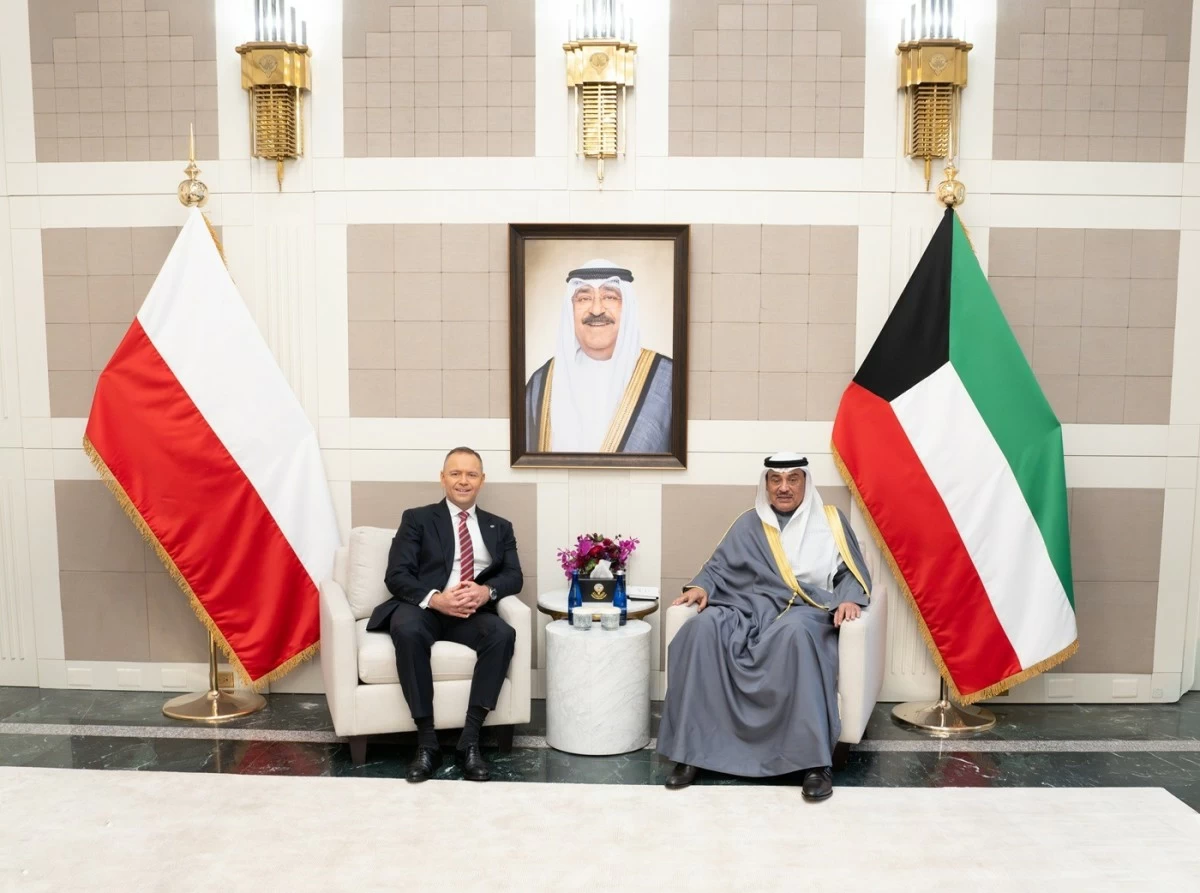 ممثل الأمير يبحث تعزيز العلاقات مع الرئيسين البولندي والصومالي ورئيسي وزراء لبنان ورواندا