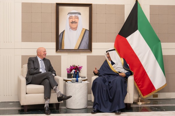 ممثل الأمير يبحث فرص الاستثمار والتعاون الاقتصادي مع قيادات 'غولدمان ساكس' و'بلاك روك' و'كيه كيه آر'