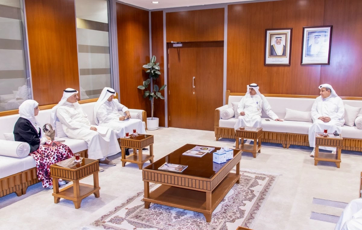 'التطبيقي' وجمعية البناء البشري تبحثان تعزيز التعاون في التنمية المجتمعية وتمكين الإنسان