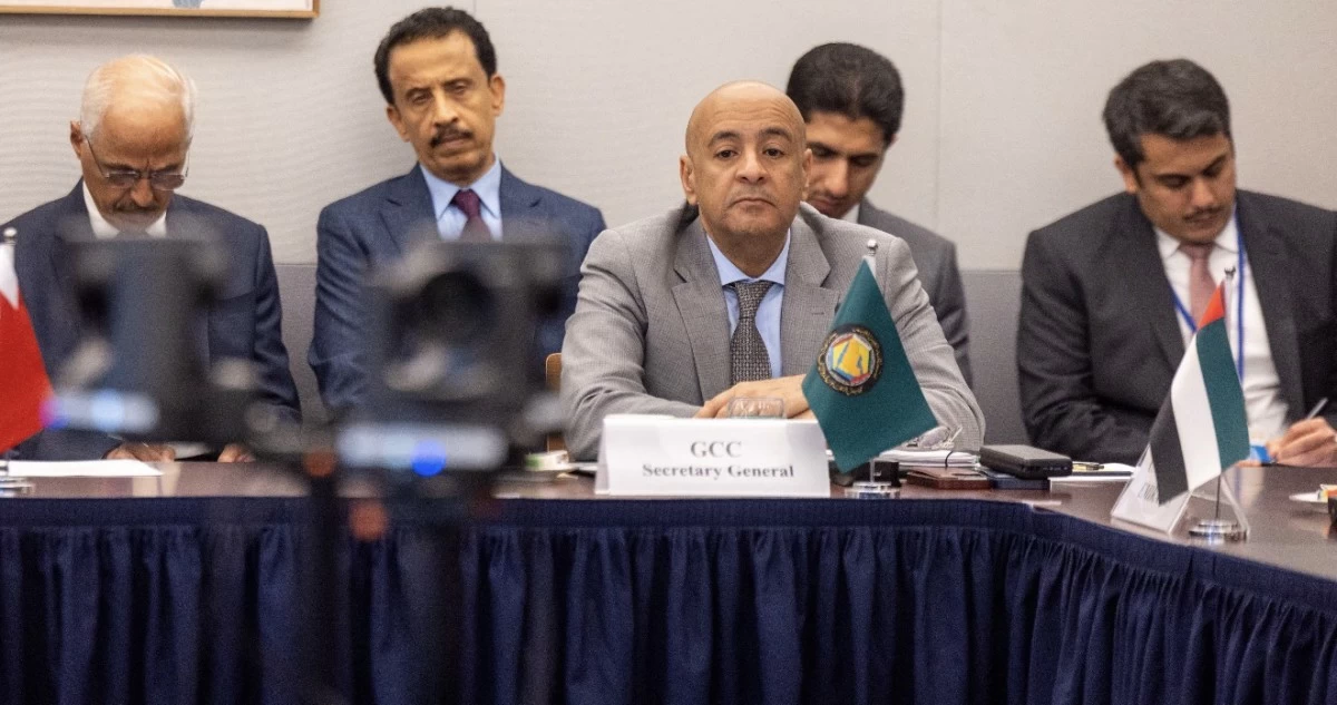 أمين 'مجلس التعاون': تعطيل إيران للملاحة الدولية وإغلاق مضيق هرمز 'انتهاك صارخ' للقانون الدولي
