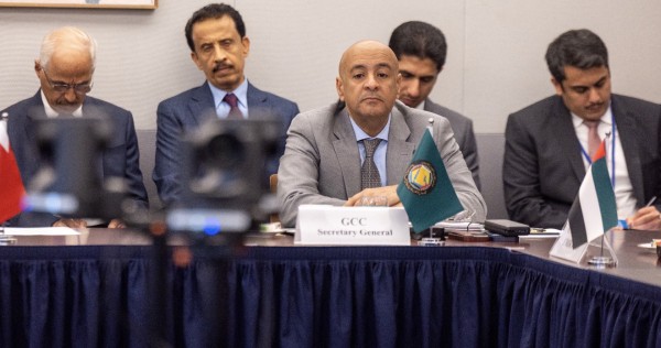 أمين 'مجلس التعاون': تعطيل إيران للملاحة الدولية وإغلاق مضيق هرمز 'انتهاك صارخ' للقانون الدولي