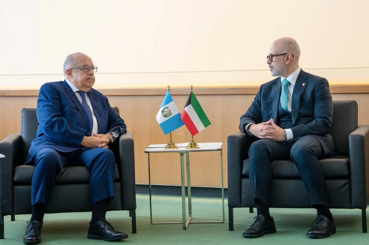 وزير الخارجية يبحث مع نظيريه الروسي والغواتيمالي العلاقات الثنائية والمستجدات الإقليمية والدولية