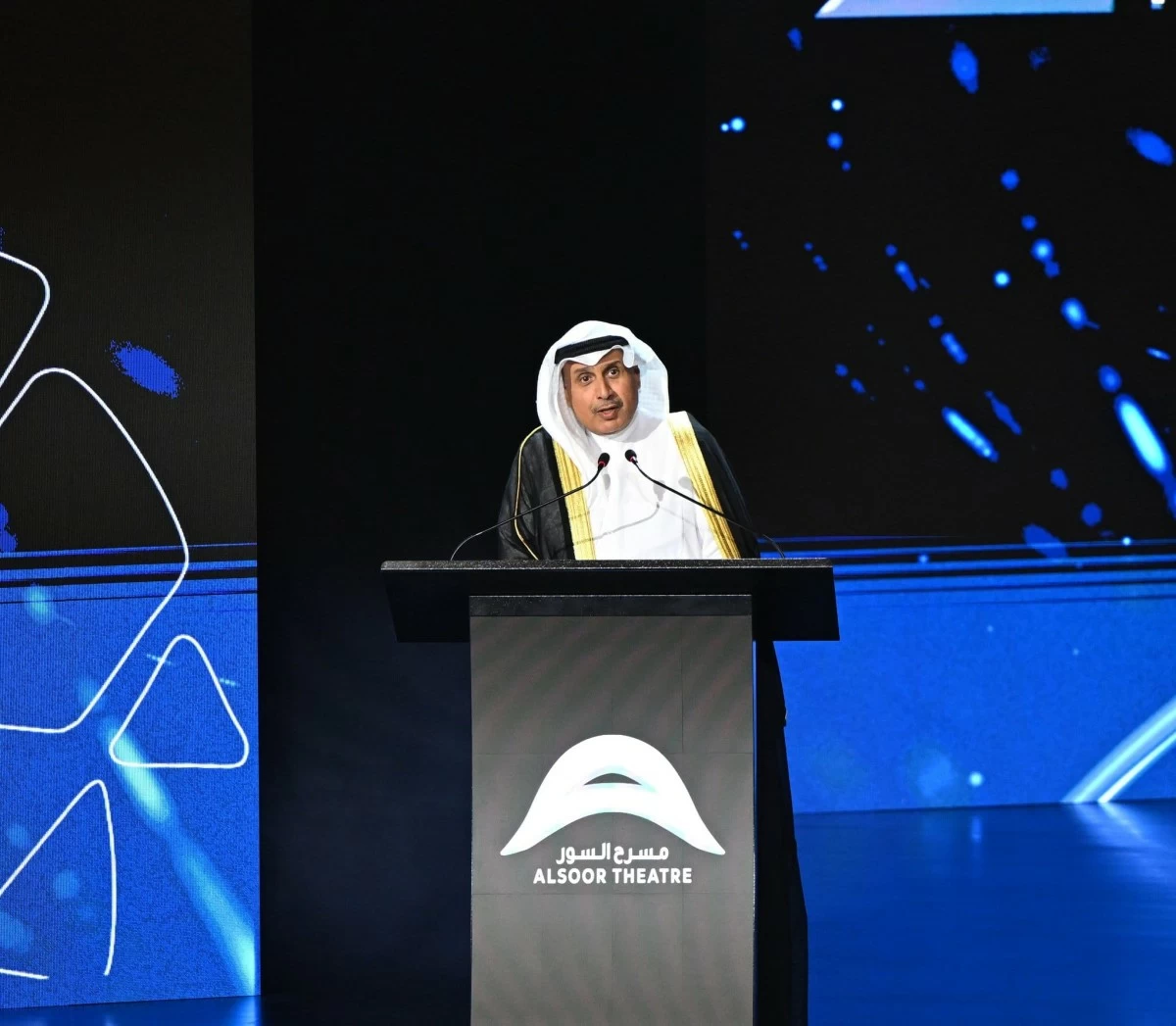 ممثل الأمير يفتتح المرحلة الثالثة من حديقة الشهيد
