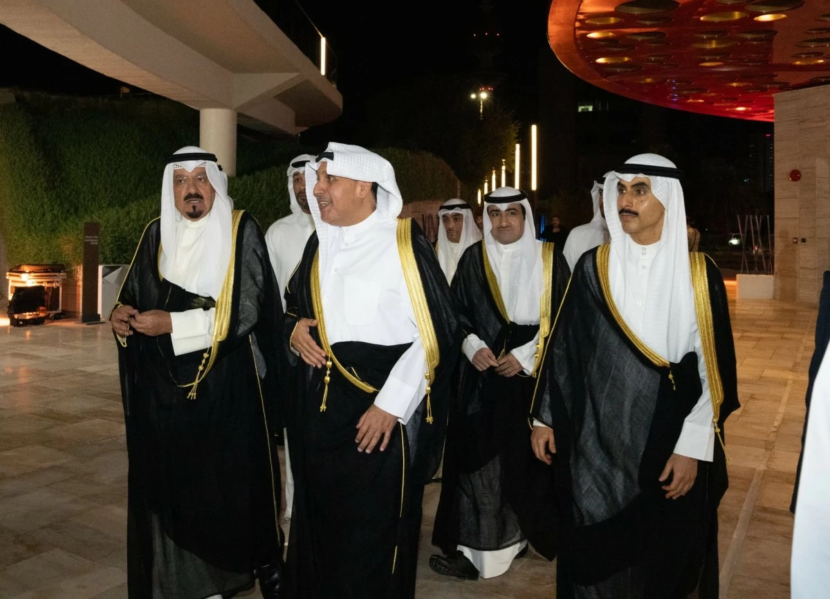 ممثل الأمير يفتتح المرحلة الثالثة من حديقة الشهيد