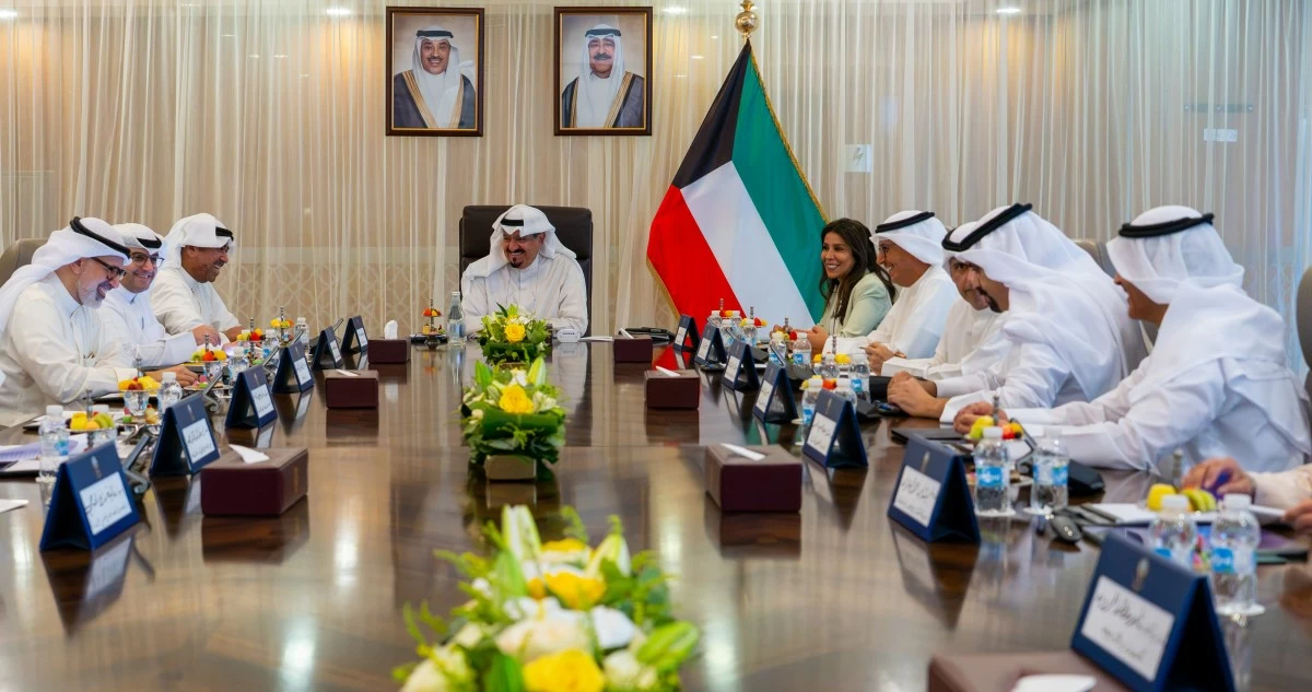 رئيس الوزراء: تكثيف الجهود وتسهيل الإجراءات المتعلقة بآليات تنفيذ المشاريع