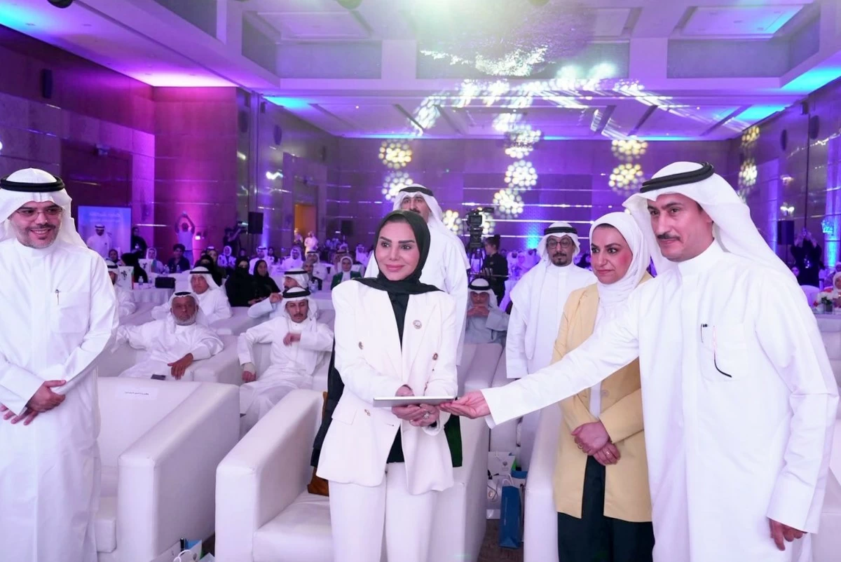 وزيرة 'الشؤون': إطلاق 'ميثاق الوفاء لكبار السن' لصون حقوقهم وتعزيز جودة حياتهم