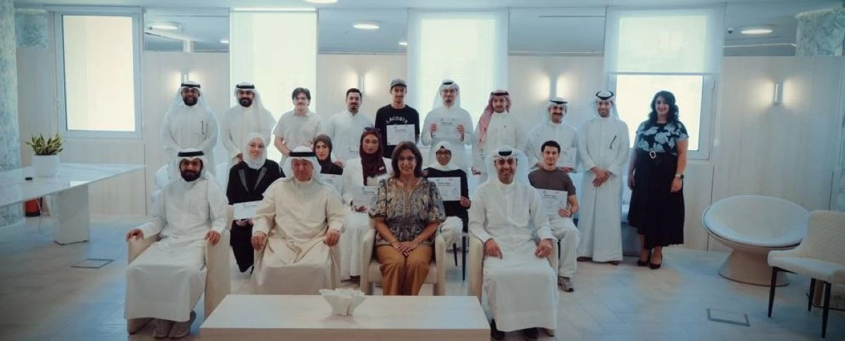 'الصقر للتقنية والابتكار' و'إنجاز' يختتمان برنامجاً لتأهيل الكفاءات الشابة لسوق العمل التقني