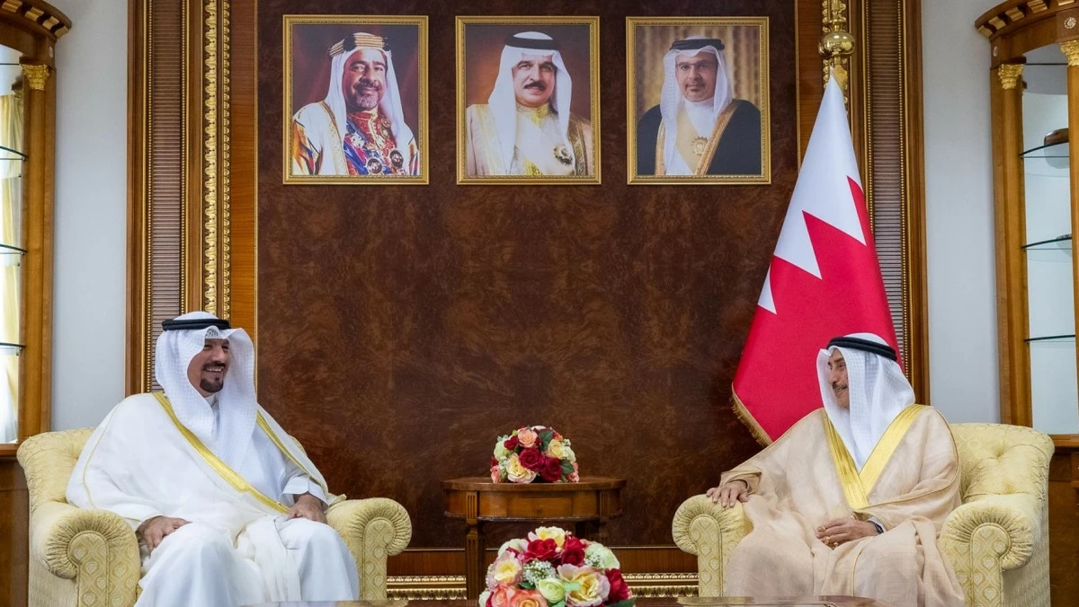 نائب رئيس الوزراء البحريني: العلاقات مع الكويت راسخة وتحظى برعاية قيادتي البلدين