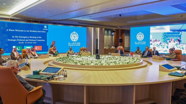 'حلف مكة': تنفيذ فوري للدفاع المشترك وتعزيز الردع ضد الاعتداءات على السعودية