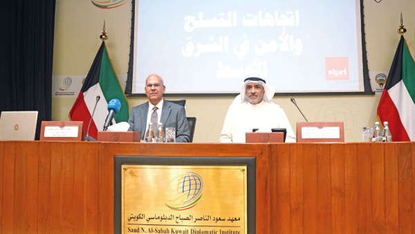 السفير حجاج محذراً: ‘الحروب النظامية’ تعود بقوة… والتكن…