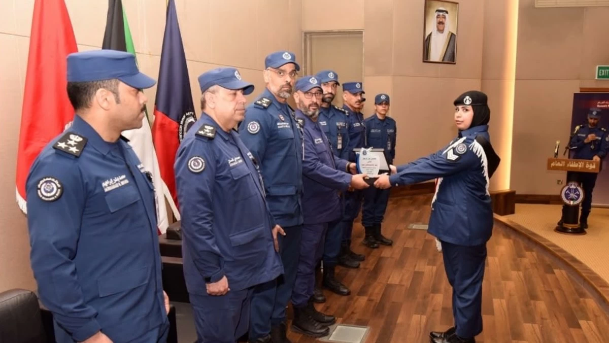'الإطفاء' تحتفل بتخريج 123 ضابط صف برتبة رقيب