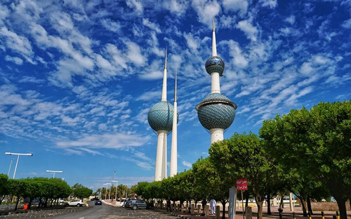 'الأرصاد': طقس حار وغائم جزئياً نهاراً ومعتدل ليلاً