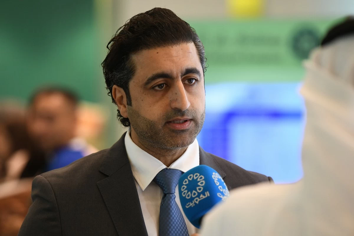 وزير الصحة يدشن يوم الإبصار العالمي في مستشفى جابر