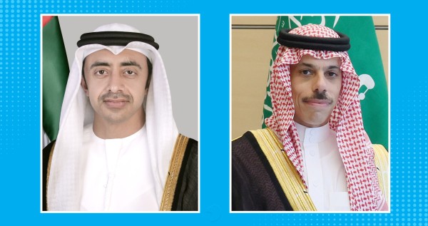 وزير الخارجية السعودي يبحث مع نظيره الإماراتي اعتداءات الحوثيين على مطار الملك خالد الدولي