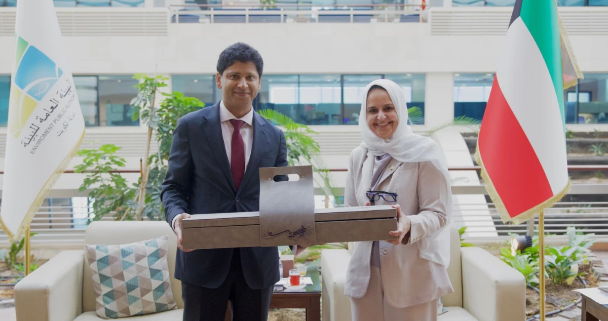 وزيرة 'التنمية والاستدامة' تبحث مع السفير البريطاني تعزيز التعاون في مجالات الأمن الغذائي والطب البيطري