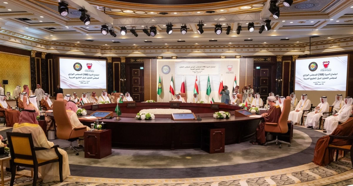أمين 'مجلس التعاون': الاعتداءات الحوثية على السعودية سلوك إجرامي متعمد يهدد أمن المنطقة واستقرارها