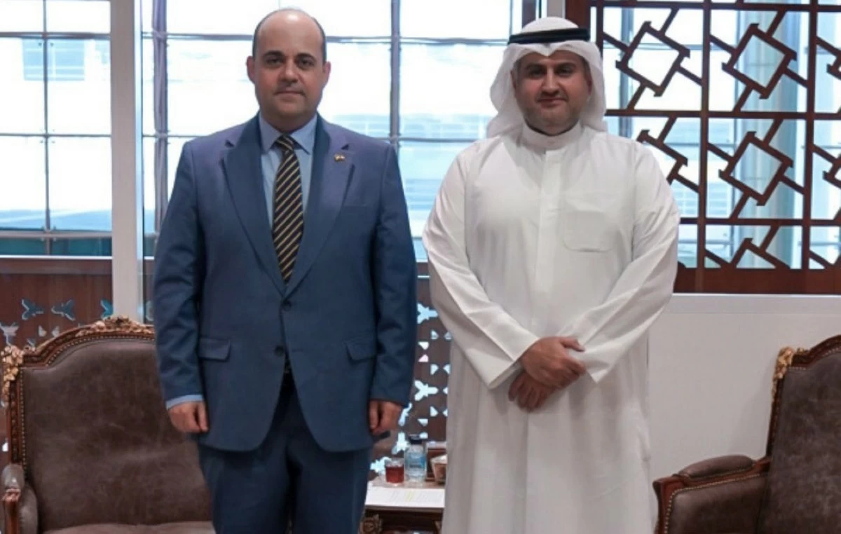 وزير العدل يبحث مع سفراء بريطانيا وأوكرانيا وطاجيكستان التعاون في المجالات العدلية والقانونية