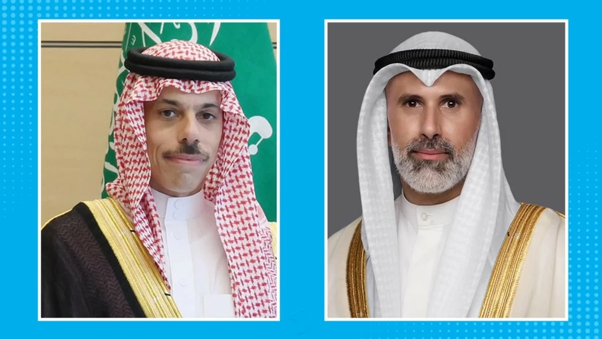 وزير الخارجية لنظيره السعودي: الكويت تقف إلى جانب المملكة وتدعم إجراءات صون أمنها وسيادتها