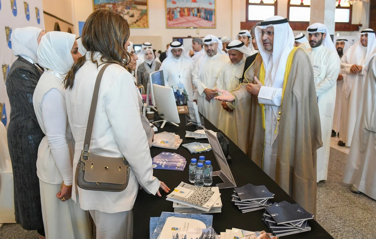 وزير 'الاتصالات': الذكاء الاصطناعي ضرورة لتعزيز التنافسية وتحسين جودة الخدمات