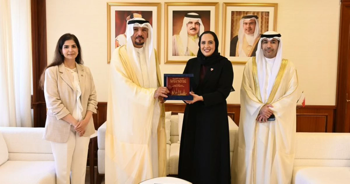 وزيرة الإسكان البحرينية وسفير الكويت يبحثان سبل تطوير التعاون بالمجال الإسكاني
