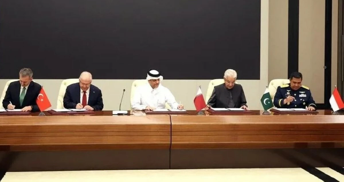 تركيا وقطر وباكستان وإندونيسيا توقع 'مذكرة بدر' للتعاون الدفاعي