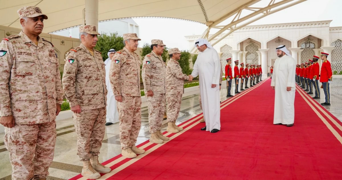 وزير الدفاع يتوجه الى الولايات المتحدة الأميركية في زيارة رسمية