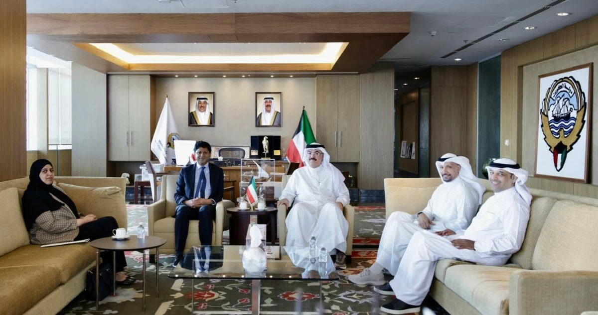 وزير التربية يبحث مع السفير البريطاني سبل تعزيز التعاون المشترك