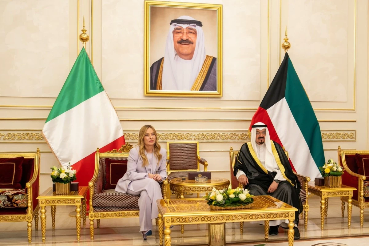 رئيسة وزراء إيطاليا تصل إلى الكويت في زيارة رسمية