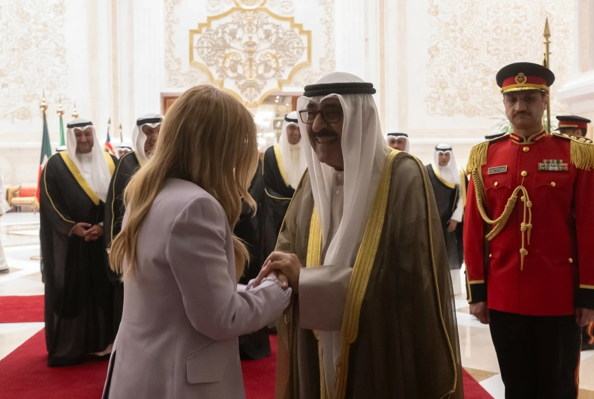 سمو الأمير يستقبل رئيسة وزراء إيطاليا بمناسبة زيارتها الرسمية للبلاد