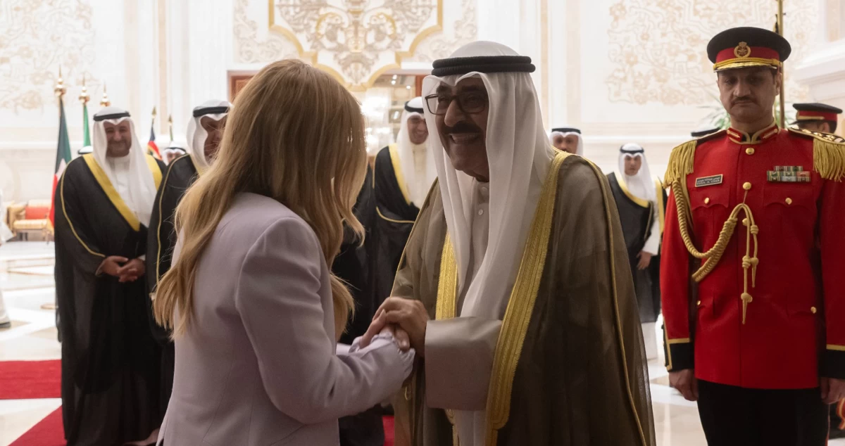 سمو الأمير يقيم مأدبة عشاء على شرف رئيسة وزراء إيطاليا