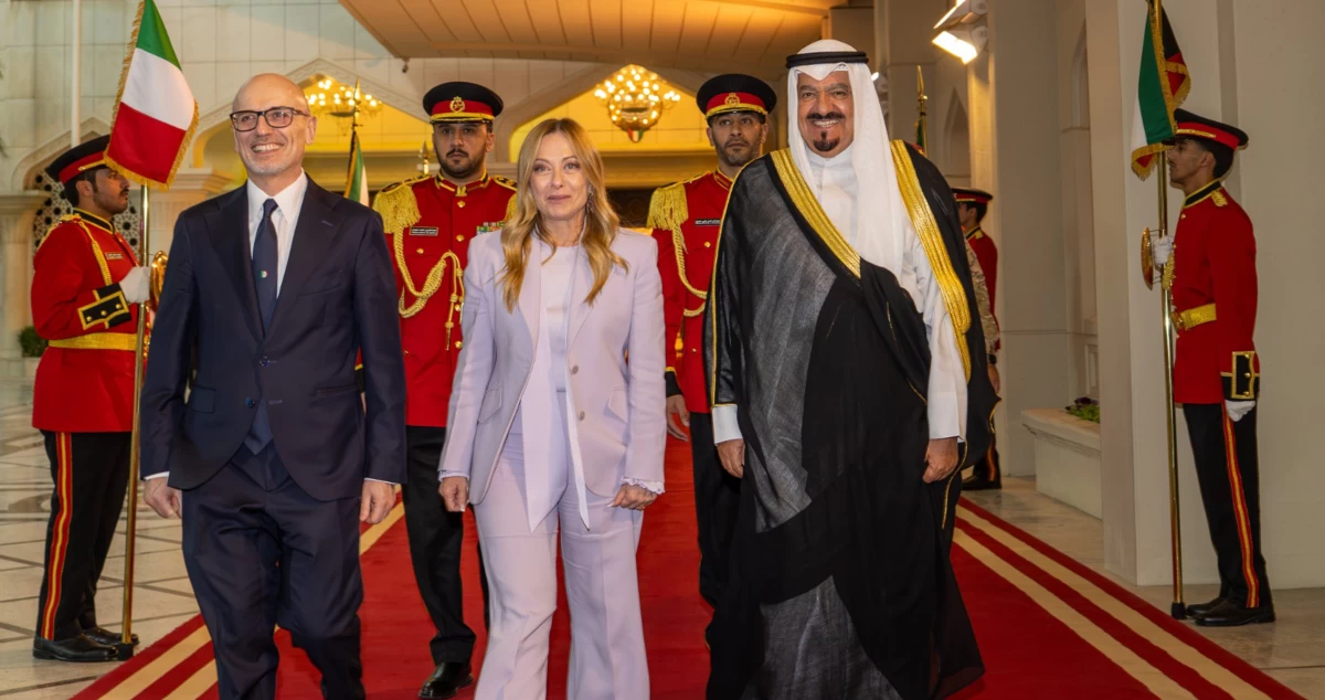 رئيسة وزراء إيطاليا تغادر الكويت بعد زيارة رسمية