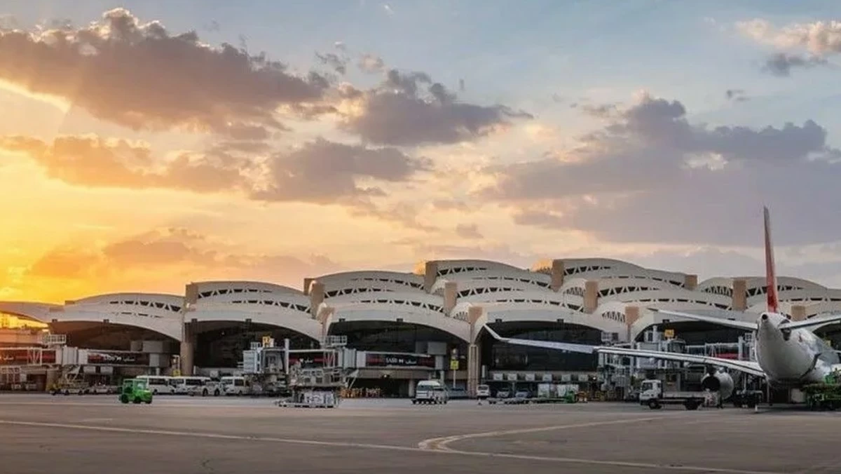 مطار الملك خالد بالرياض يعلن تخصيص صالتين للرحلات الداخلية والدولية اعتباراً من الغد