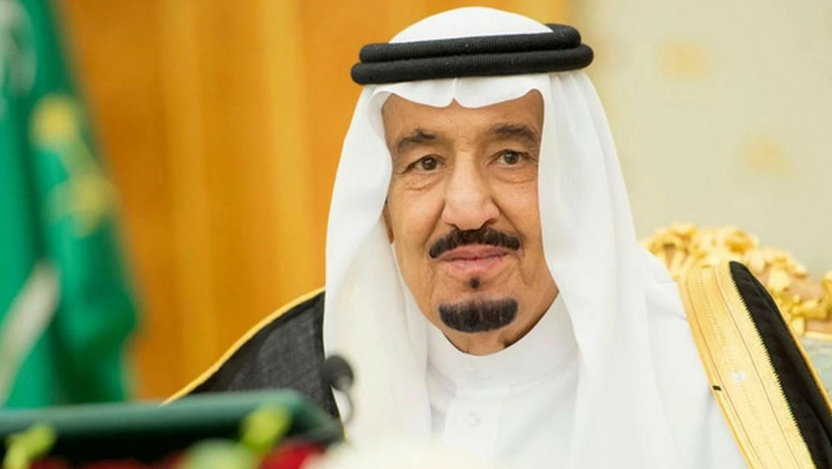 خادم الحرمين الشريفين يوجّه بإجراءات لدعم المواطنين وتخفيف أعباء تعديل تعرفتي الكهرباء والمياه