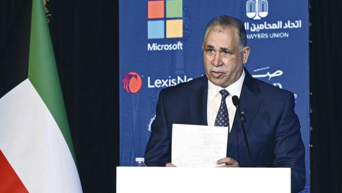 القبندي: تطوير التشريعات العدلية وتوفير بيئة قانونية آمنة