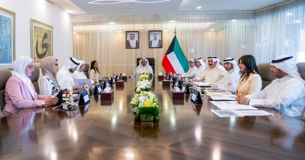 رئيس الوزراء يترأس اجتماعاً لبحث تطوير جليب الشيوخ وإعادة تنظيمها