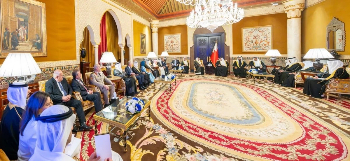 نائب وزير الخارجية يشارك في حوار المنامة واستقبال ولي عهد البحرين لرؤساء الوفود العربية