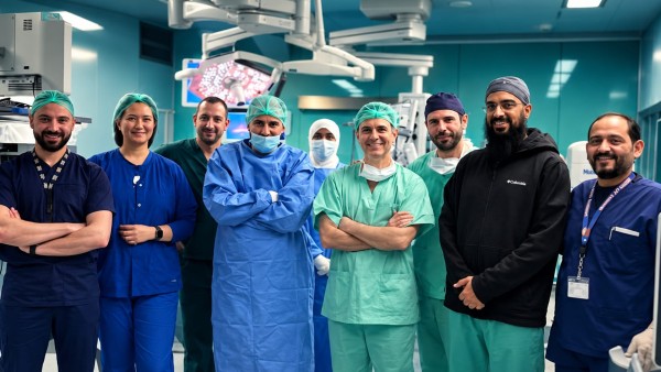 مستشفى الجهراء الجديد يحصل على اعتماد 'مركز التميز في الجراحة الروبوتية'