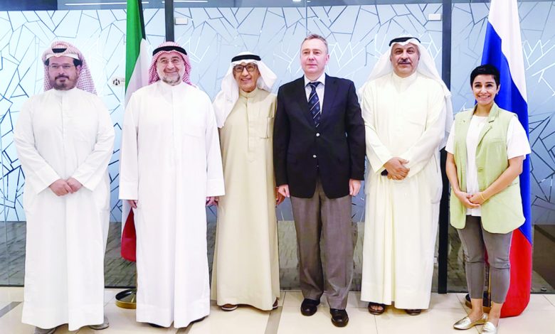 "دراسات الخليج" بحث مع سفير روسيا التعاون  وتبادل الخبرات في المجالات العلمية والبحثية