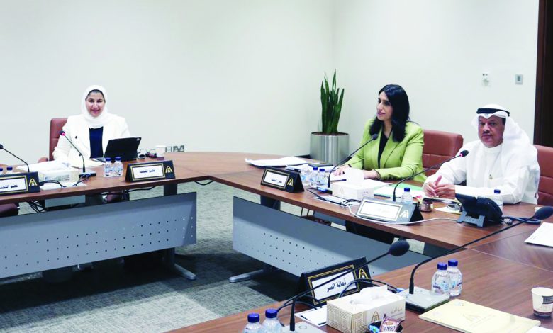 "مبارك الكبير البلدي"  مددت لنادي إطفاء المسايل