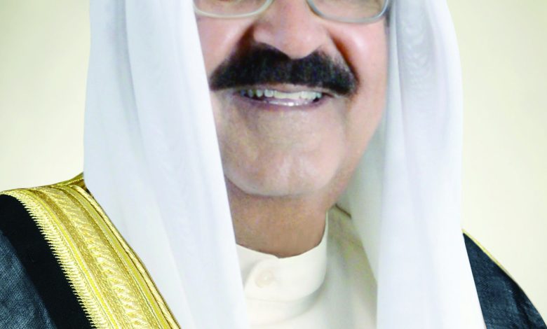 ولي العهد أبرق مهنئاً رئيسي القمر وملاوي