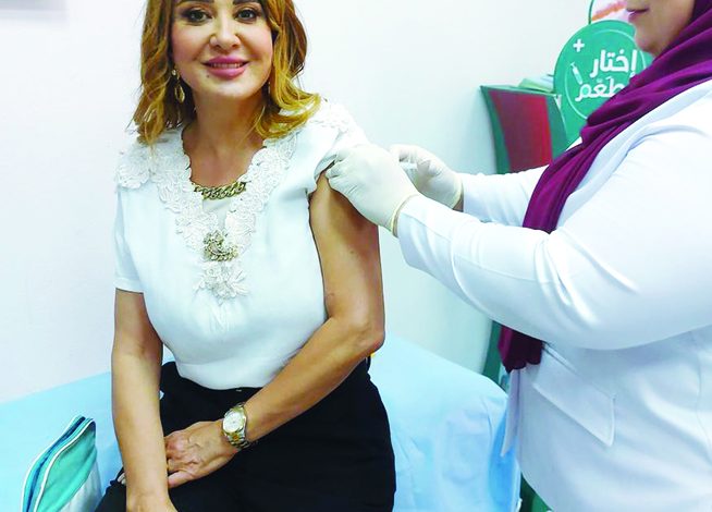 مادلين طبر تتعرض لعضة أسد في الستديو