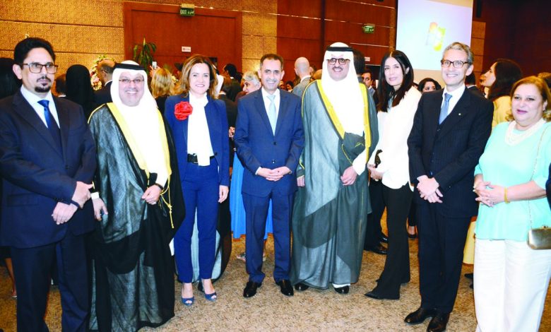 سفيرة الأرجنتين: تعاوننا الوثيق مع الكويت  أثمر 20 اتفاقية ومذكرة تفاهم لتسيير العلاقات