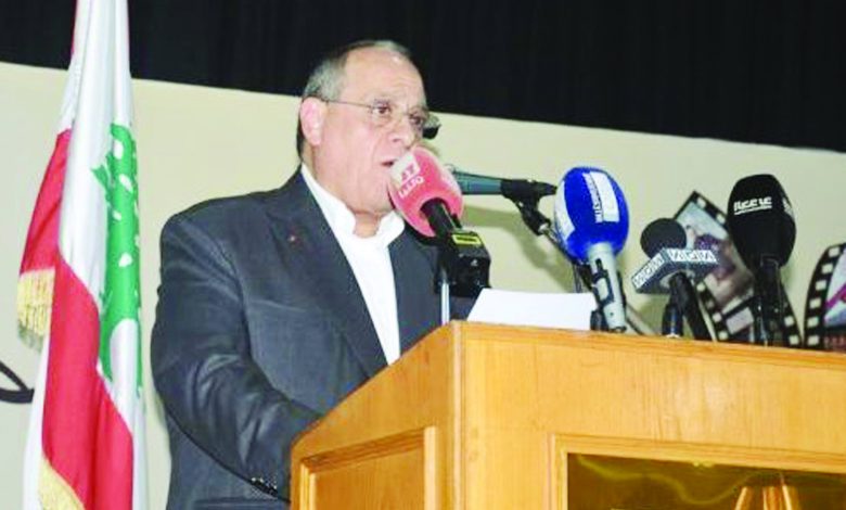 "النبطية" تكرم صادق أنور الصباح